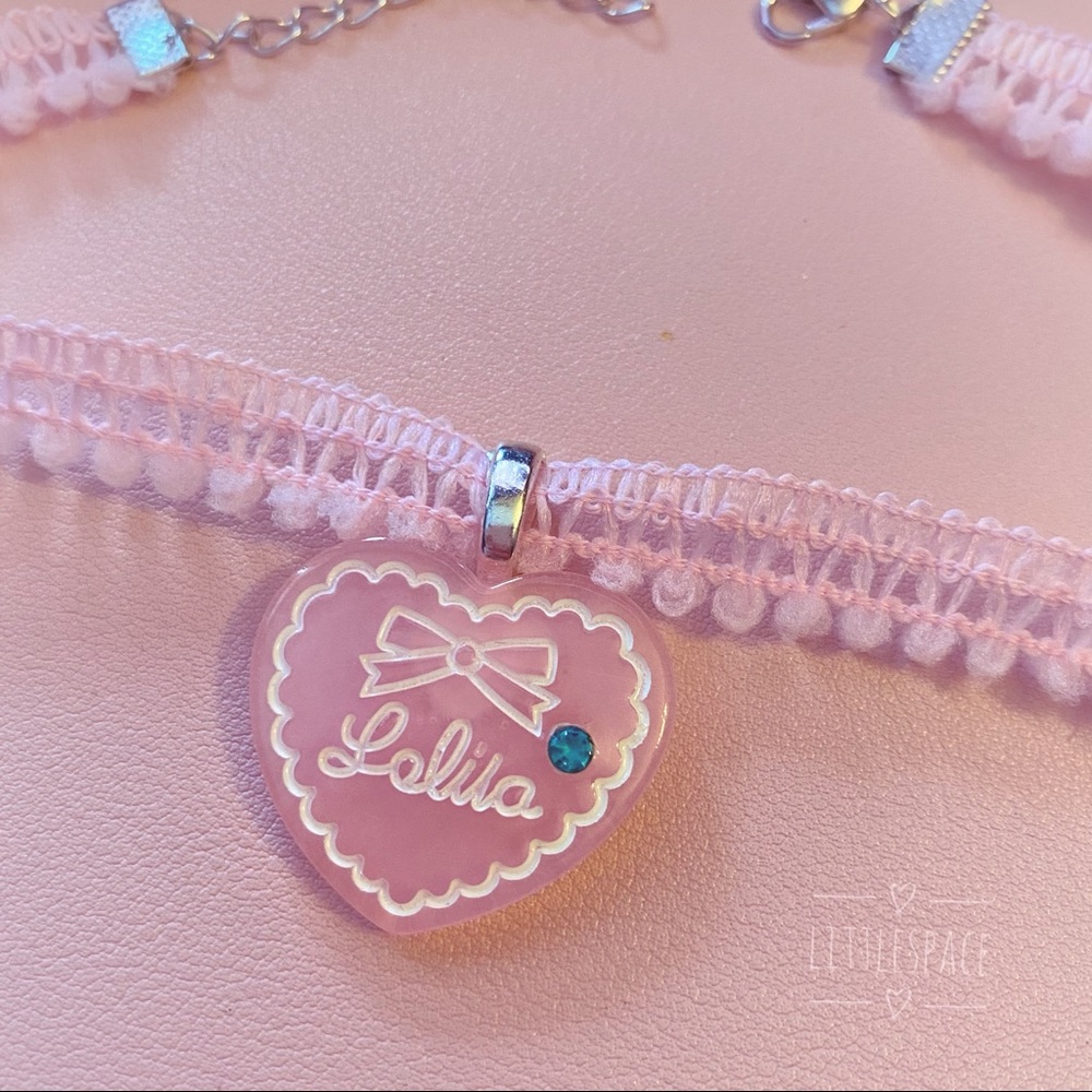 Handmade Lolita Heart Choker - Picture 2 of 4